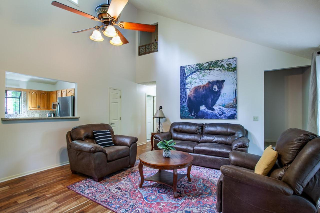 Little Cub Cottage - Mtn Views & Community Pools Gatlinburg Exteriér fotografie