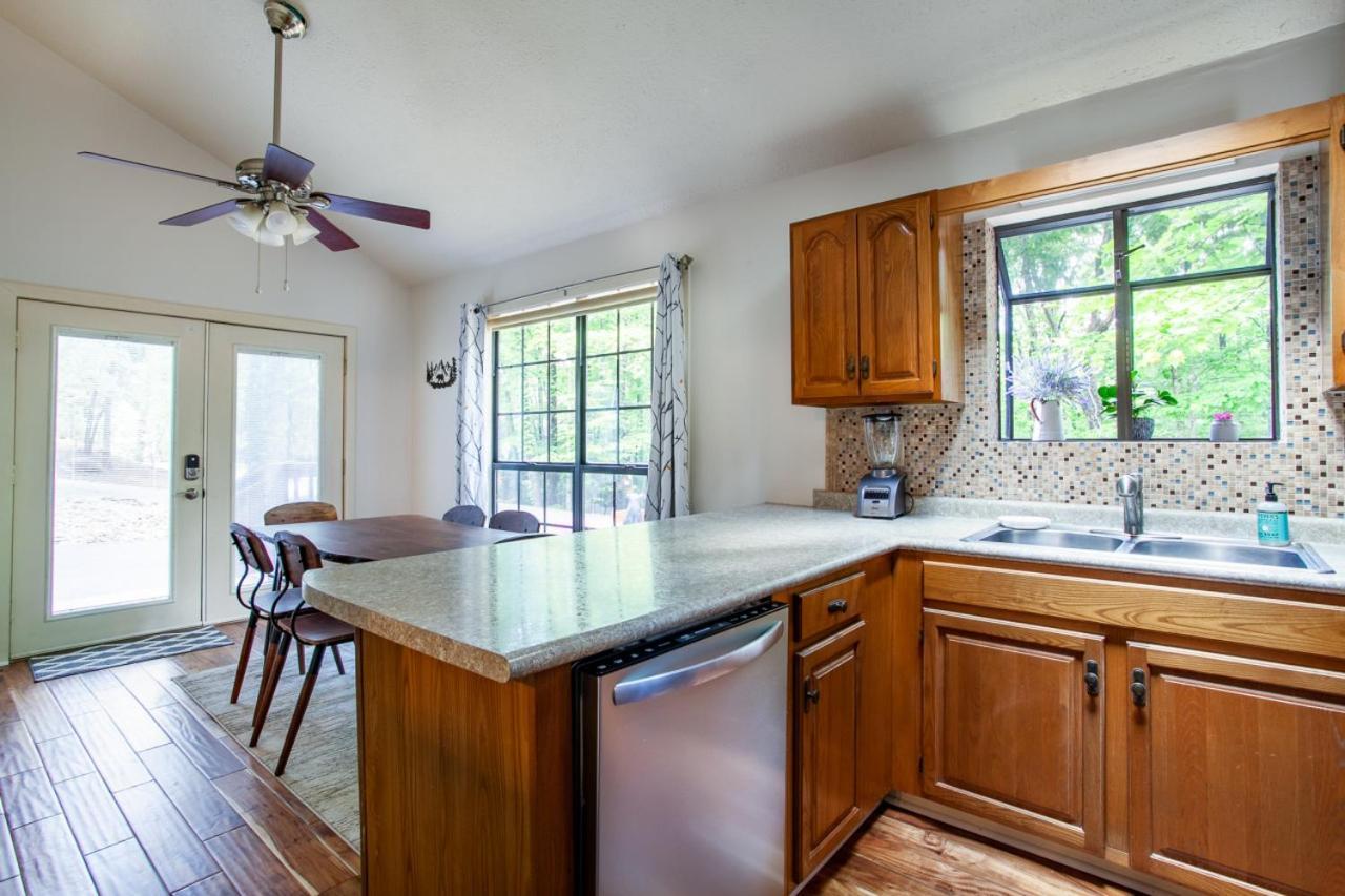 Little Cub Cottage - Mtn Views & Community Pools Gatlinburg Exteriér fotografie